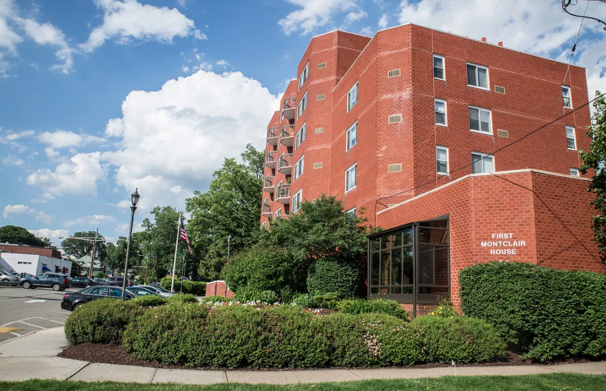 Senior Retirement Home in Essex County, NJ Senior Retirement Home in Essex County, NJ